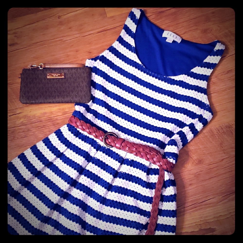 🥳SALE Elle blue and white dress